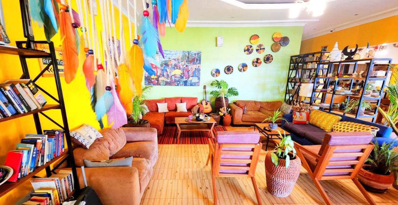 Yambi Guesthouse Kigali Exterior foto