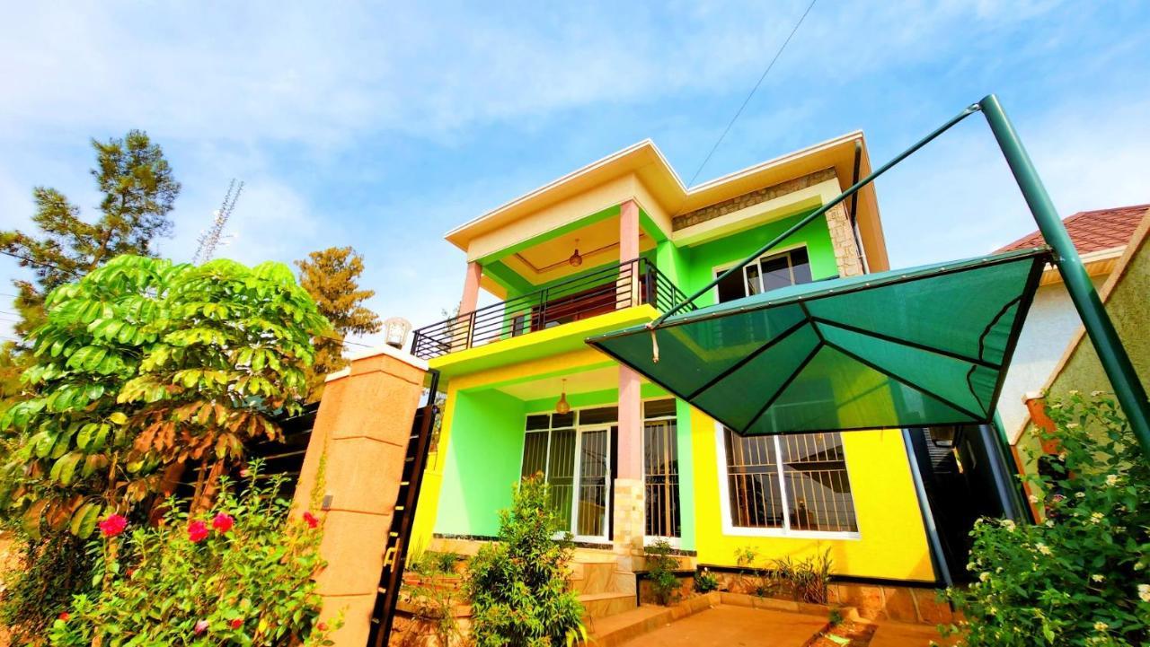 Yambi Guesthouse Kigali Exterior foto