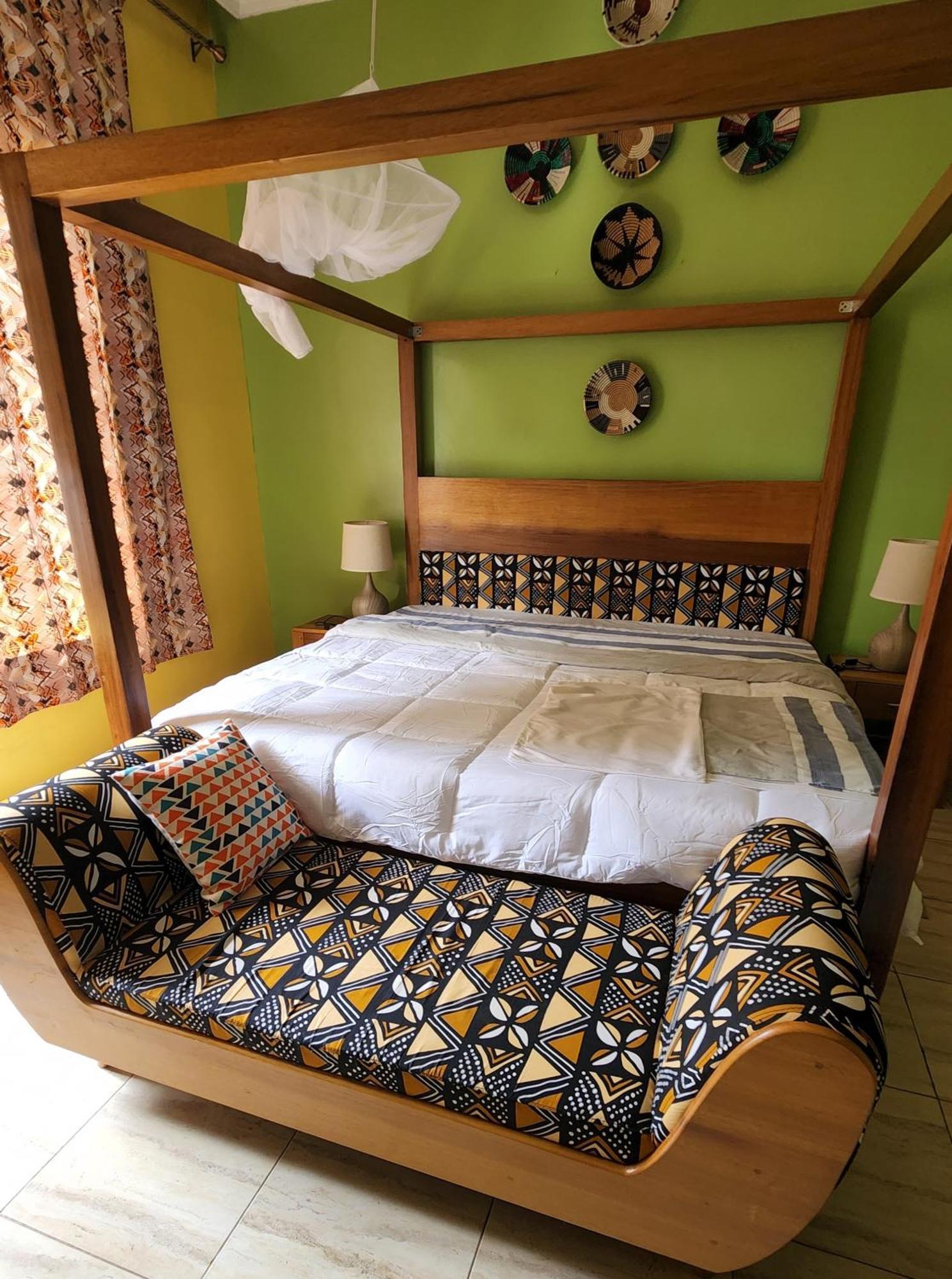 Yambi Guesthouse Kigali Exterior foto